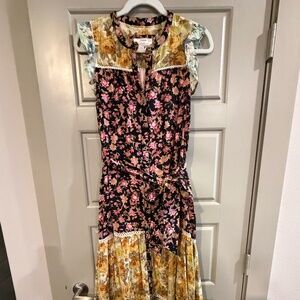 Classic Anthropologie Tiered, Floral Prairie Dress - Small